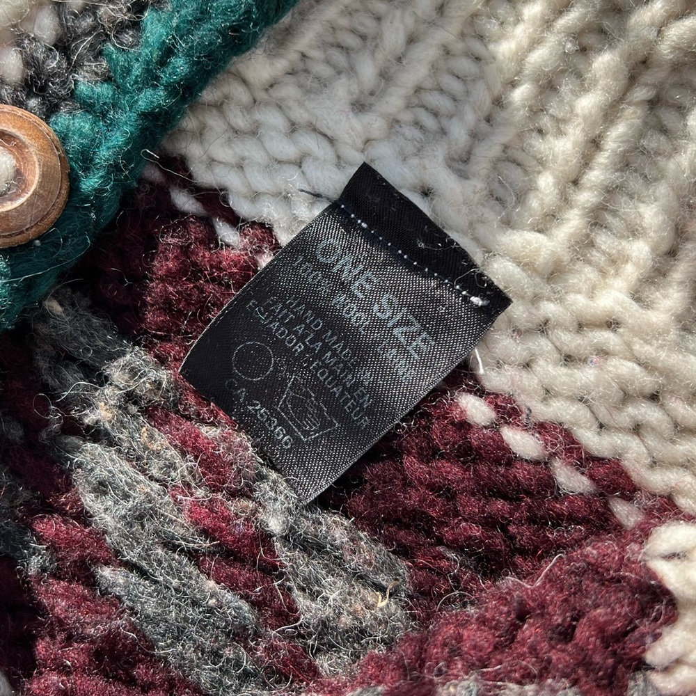 Chunky Hand Knit 100% Wool Sweater - Picture 4 of 9